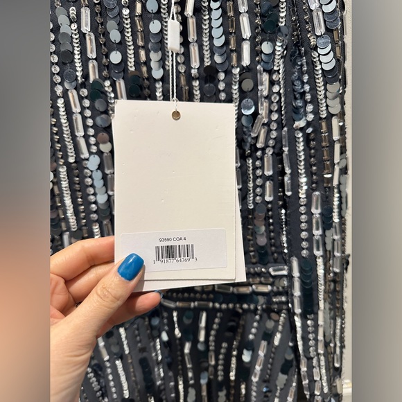 MAC DUGGAL Dress Size 4 Evening Gown Sequin Beaded Midi Gray NEW Flaw - Picture 13 of 13